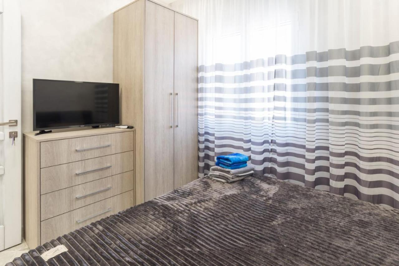 Dream House Rooms Malaga - Habitacion En El Apartemento Kültér fotó